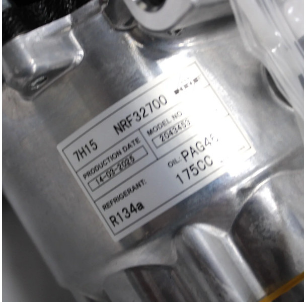 Volvo / Renault Airco Compressor 20587125 | 7482704531 Nieuw! - Klimakompressor für LKW: das Bild 3 Volvo / Renault Airco Compressor 20587125 | 7482704531 Nieuw! - Klimakompressor für LKW: das Bild 3