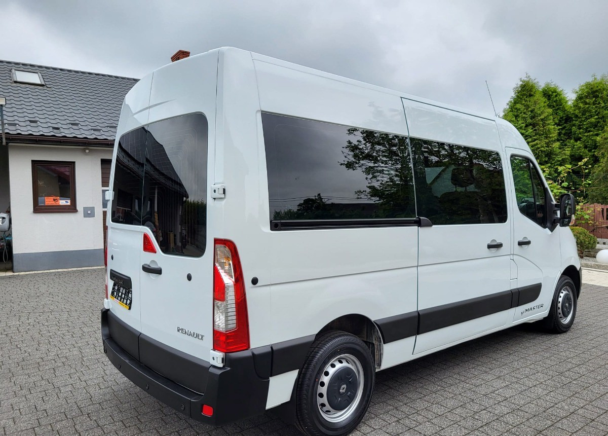 Kleinbus, Personentransporter Renault Master 2.3 170ps. L2H2 8-osobowy Serwisowany I właściciel: das Bild 18 Kleinbus, Personentransporter Renault Master 2.3 170ps. L2H2 8-osobowy Serwisowany I właściciel: das Bild 18