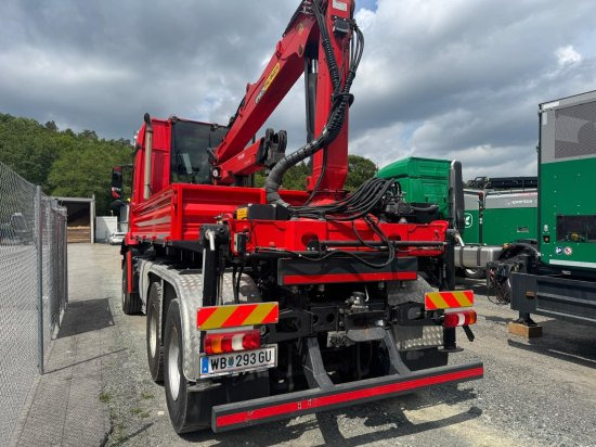 Mercedes-Benz AROCS 3552 963-2F Epsilon M100L86 Kran ? Leistungsstarker Holzladekran mit hoher Reichweite - Autokran: das Bild 3 Mercedes-Benz AROCS 3552 963-2F Epsilon M100L86 Kran ? Leistungsstarker Holzladekran mit hoher Reichweite - Autokran: das Bild 3