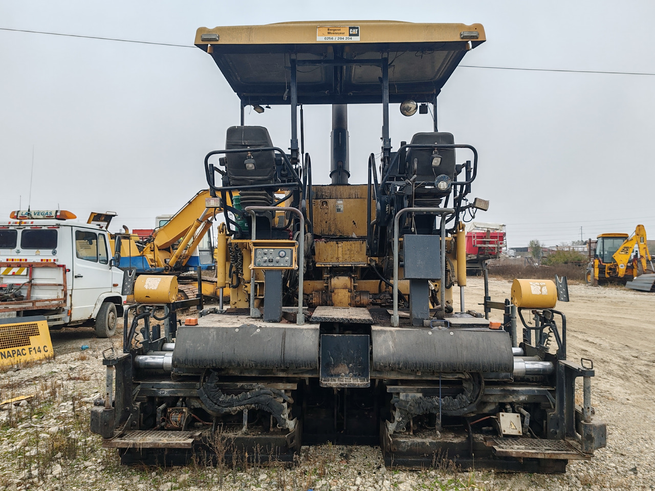 Caterpillar AP555E - Bitumenspritzmaschine: das Bild 2 Caterpillar AP555E - Bitumenspritzmaschine: das Bild 2