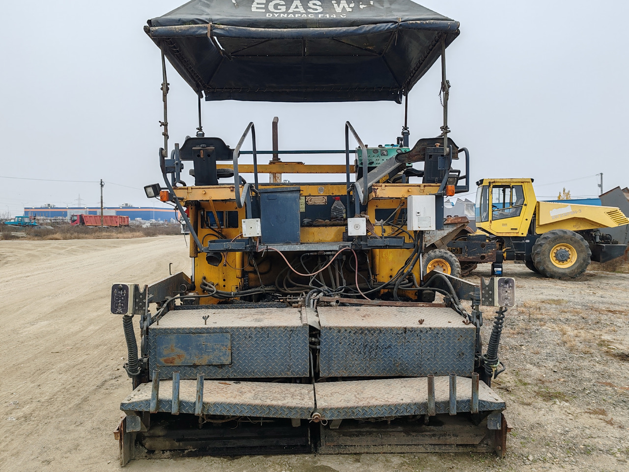 Dynapac F14C - Bitumenspritzmaschine: das Bild 4 Dynapac F14C - Bitumenspritzmaschine: das Bild 4