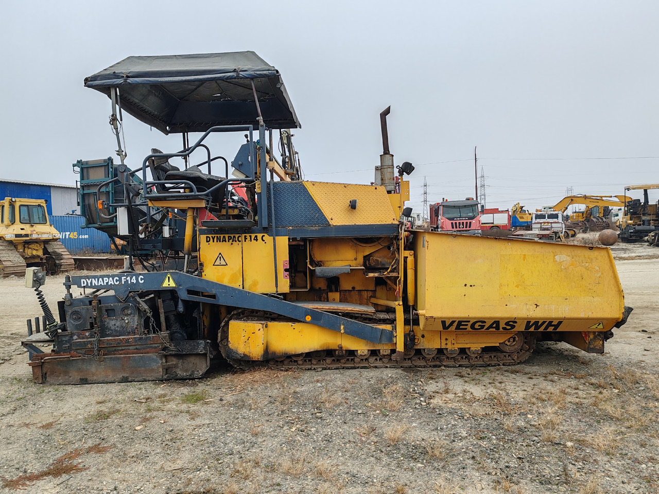 Dynapac F14C - Bitumenspritzmaschine: das Bild 2 Dynapac F14C - Bitumenspritzmaschine: das Bild 2