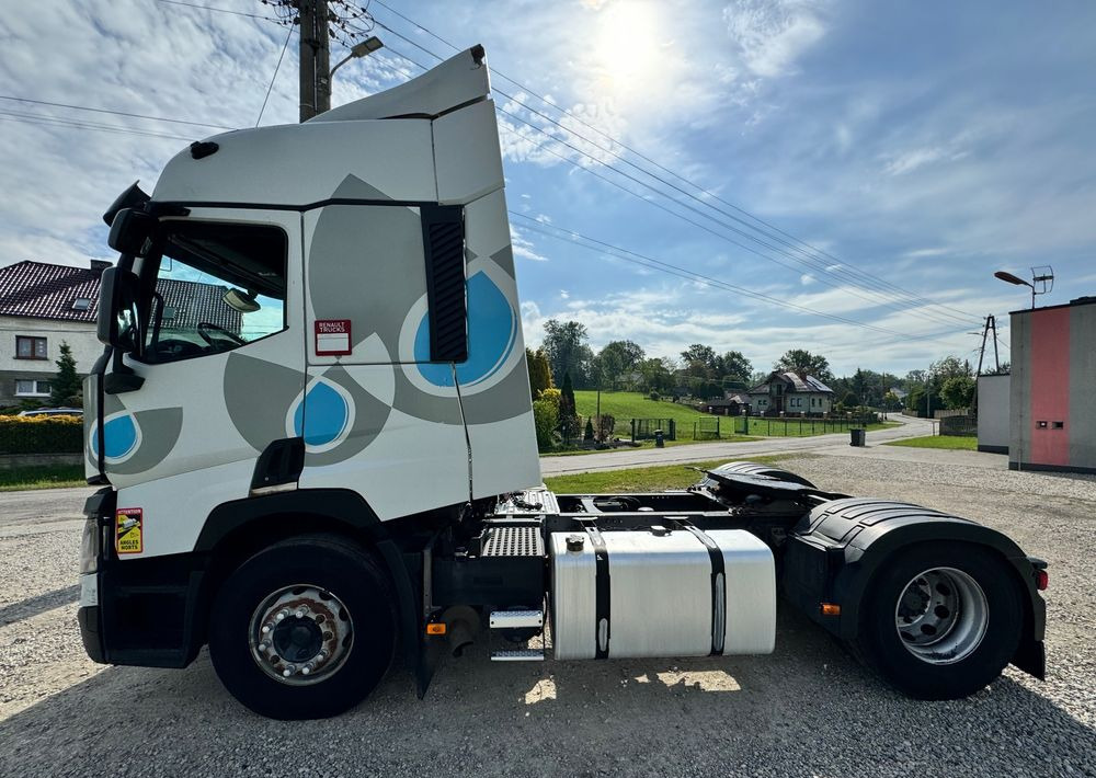 Renault T460 - Sattelzugmaschine: das Bild 2 Renault T460 - Sattelzugmaschine: das Bild 2