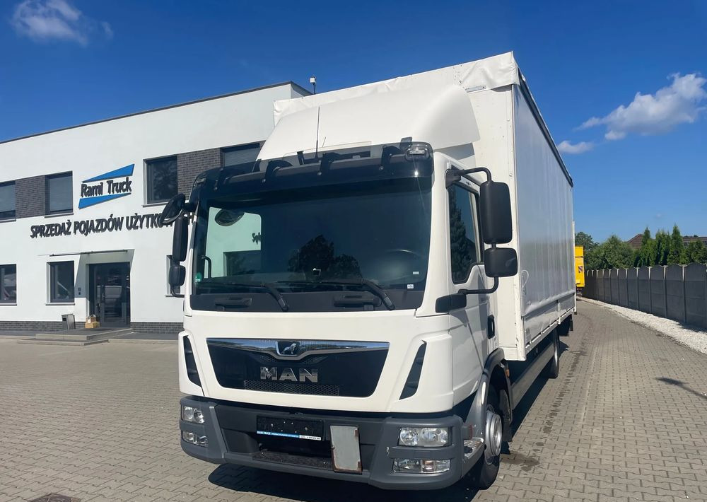 MAN TGL 12.220, Burtofirana! - Plane LKW: das Bild 2 MAN TGL 12.220, Burtofirana! - Plane LKW: das Bild 2