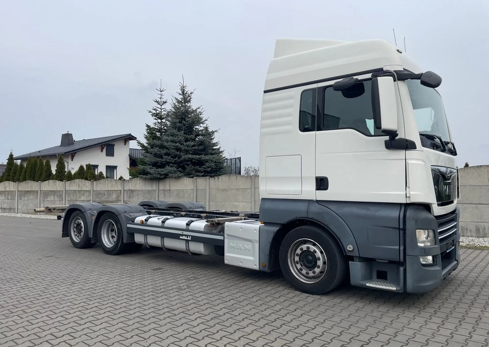 MAN TGX XLX 26.420 BDF, MULTI Wechsler - Containerwagen/ Wechselfahrgestell LKW: das Bild 3 MAN TGX XLX 26.420 BDF, MULTI Wechsler - Containerwagen/ Wechselfahrgestell LKW: das Bild 3