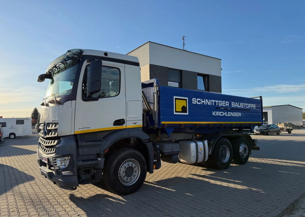 Mercedes-Benz AROCS 2545, WYWROTKA - Kipper: das Bild 4 Mercedes-Benz AROCS 2545, WYWROTKA - Kipper: das Bild 4
