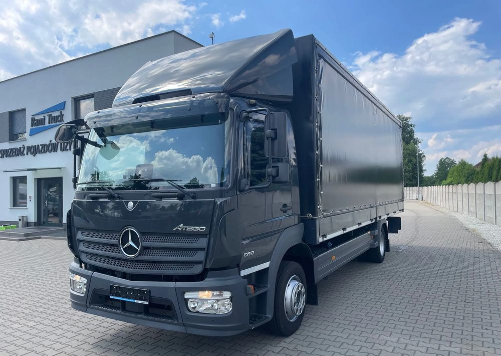 Mercedes-Benz ATEGO 1218 - Plane LKW: das Bild 1 Mercedes-Benz ATEGO 1218 - Plane LKW: das Bild 1