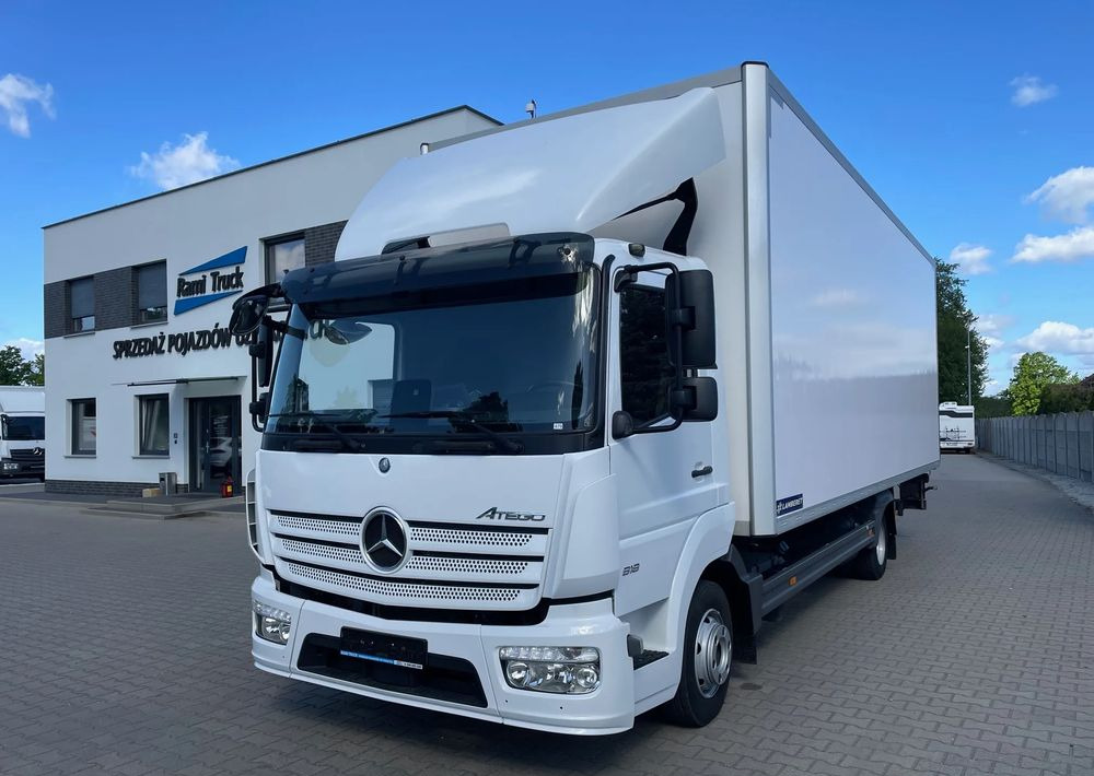 Mercedes-Benz ATEGO 818, IZOTERMA OGRZEWANA! - Koffer LKW: das Bild 1 Mercedes-Benz ATEGO 818, IZOTERMA OGRZEWANA! - Koffer LKW: das Bild 1