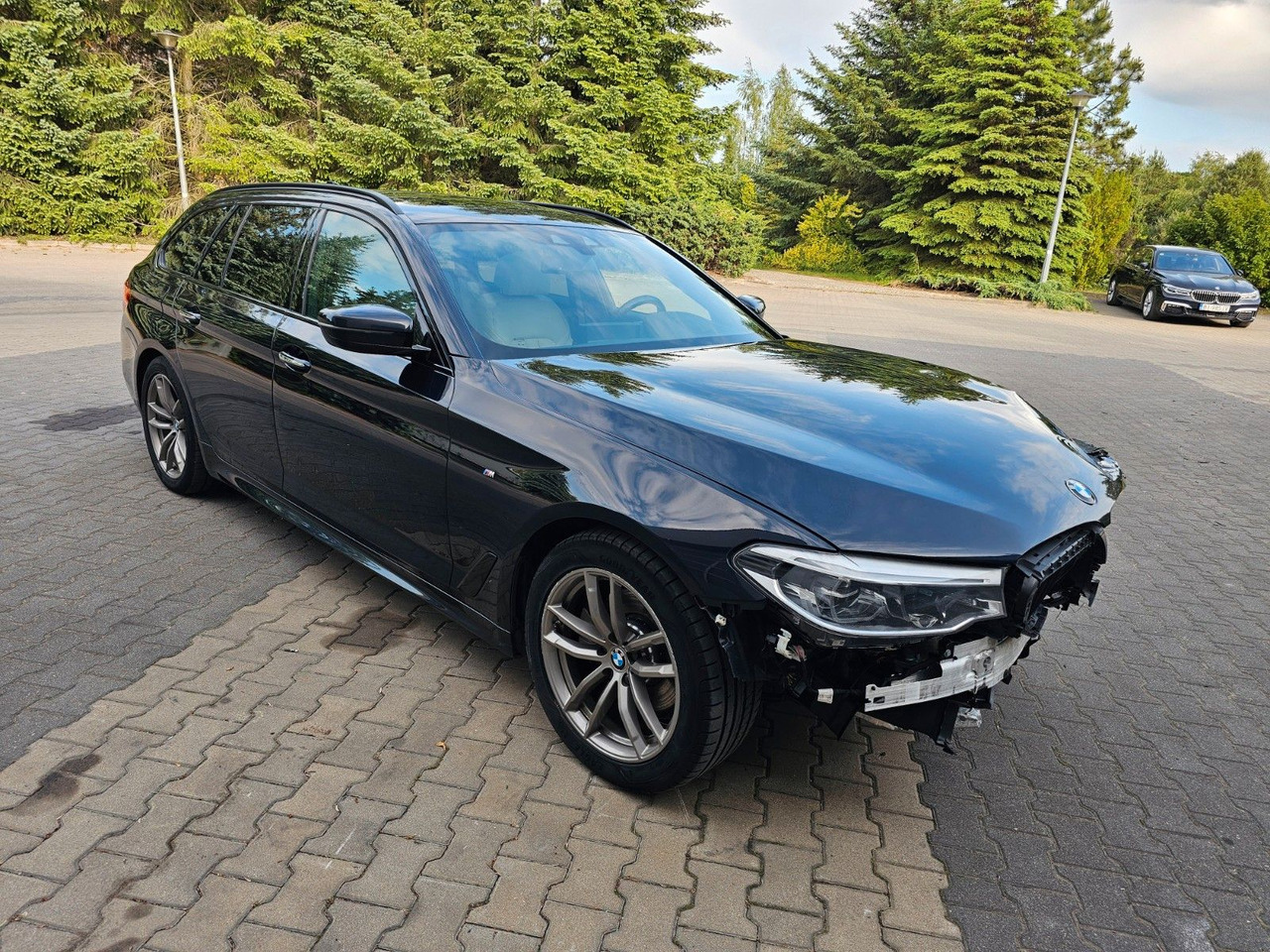 BMW 520 d M Packet Luftsitze Harman-K TOP Ausstatt. - PKW: das Bild 1 BMW 520 d M Packet Luftsitze Harman-K TOP Ausstatt. - PKW: das Bild 1