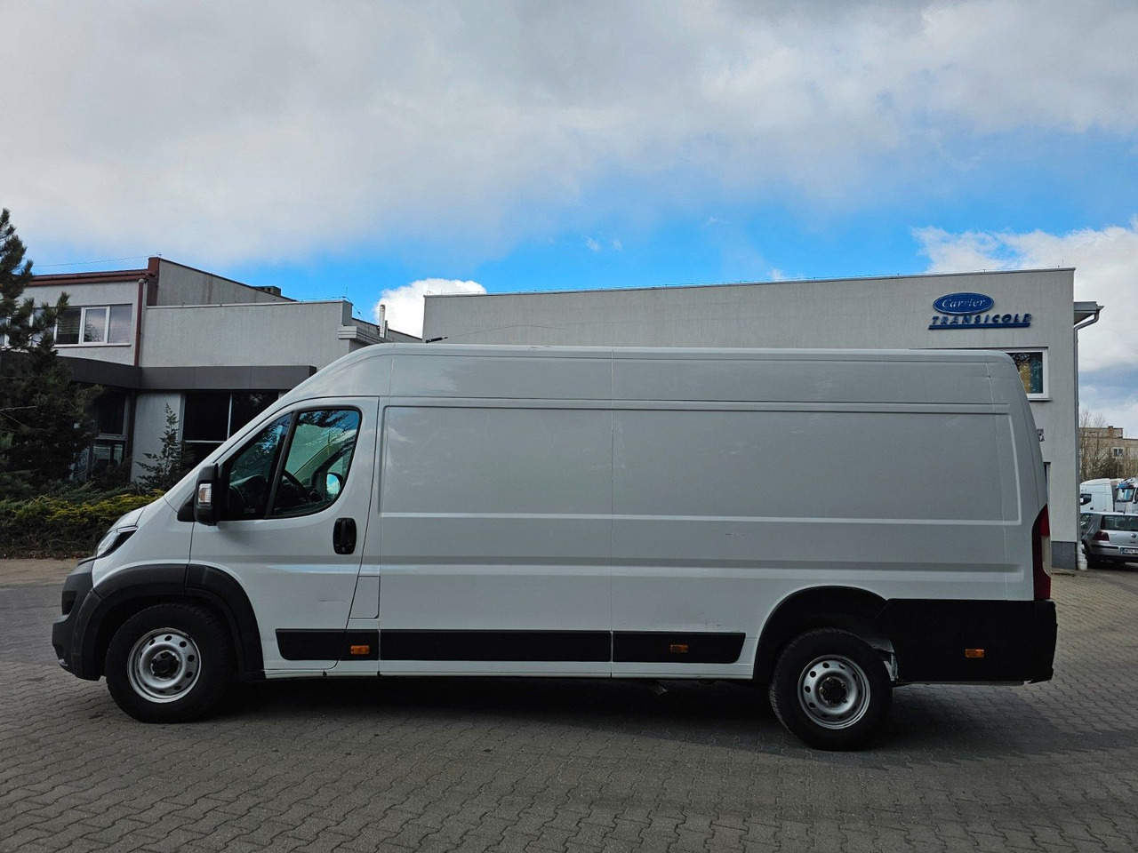 Fiat DUCATO MAXI L4H2 POWER 180PS LED / Motorschaden - Kastenwagen: das Bild 5 Fiat DUCATO MAXI L4H2 POWER 180PS LED / Motorschaden - Kastenwagen: das Bild 5