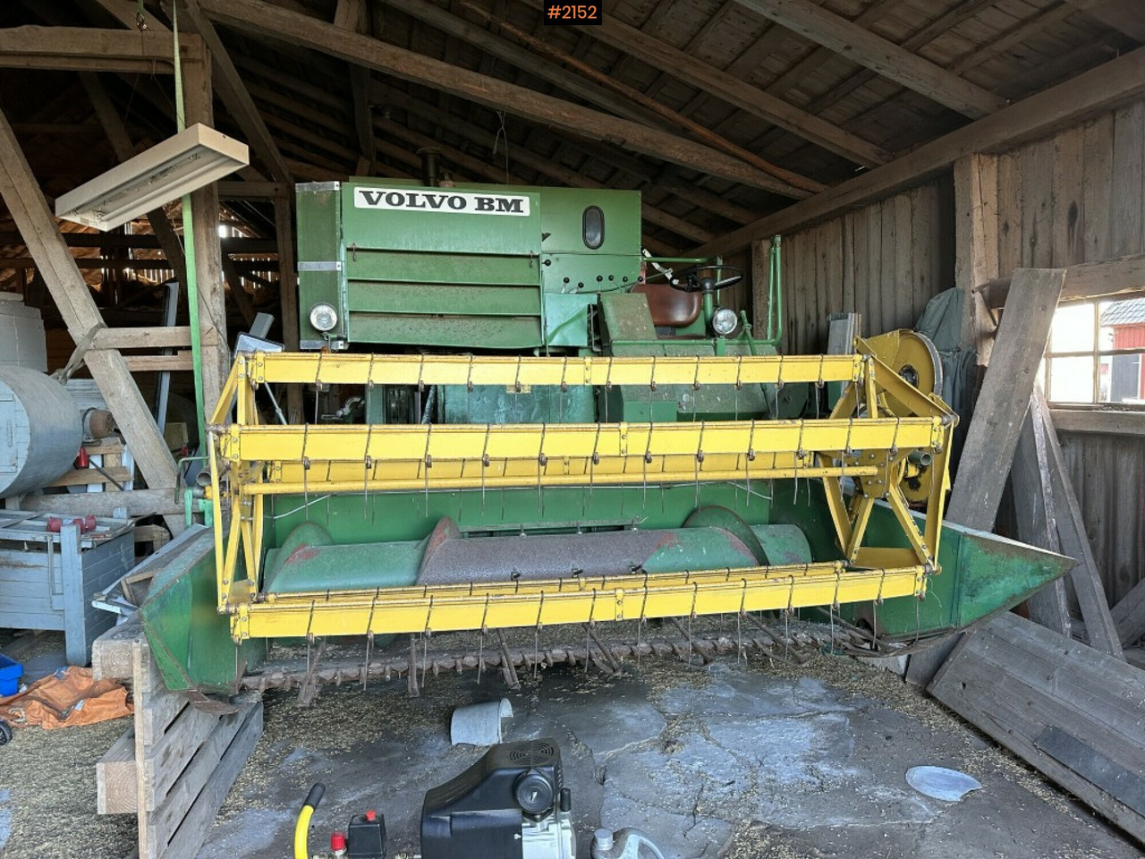Combine harvester Volvo BM Aktiv M800 - Mähdrescher: das Bild 4 Combine harvester Volvo BM Aktiv M800 - Mähdrescher: das Bild 4
