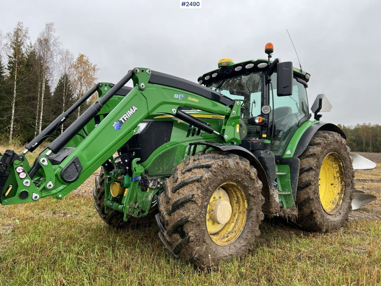 JOHN DEERE 6155R Agricultural tractor - Traktor: das Bild 1 JOHN DEERE 6155R Agricultural tractor - Traktor: das Bild 1