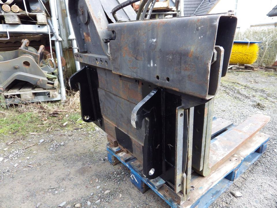 Kistendrehgerät Palettengabel Kippgerät VOLVO L30 Cat 908 - Gabel: das Bild 5 Kistendrehgerät Palettengabel Kippgerät VOLVO L30 Cat 908 - Gabel: das Bild 5