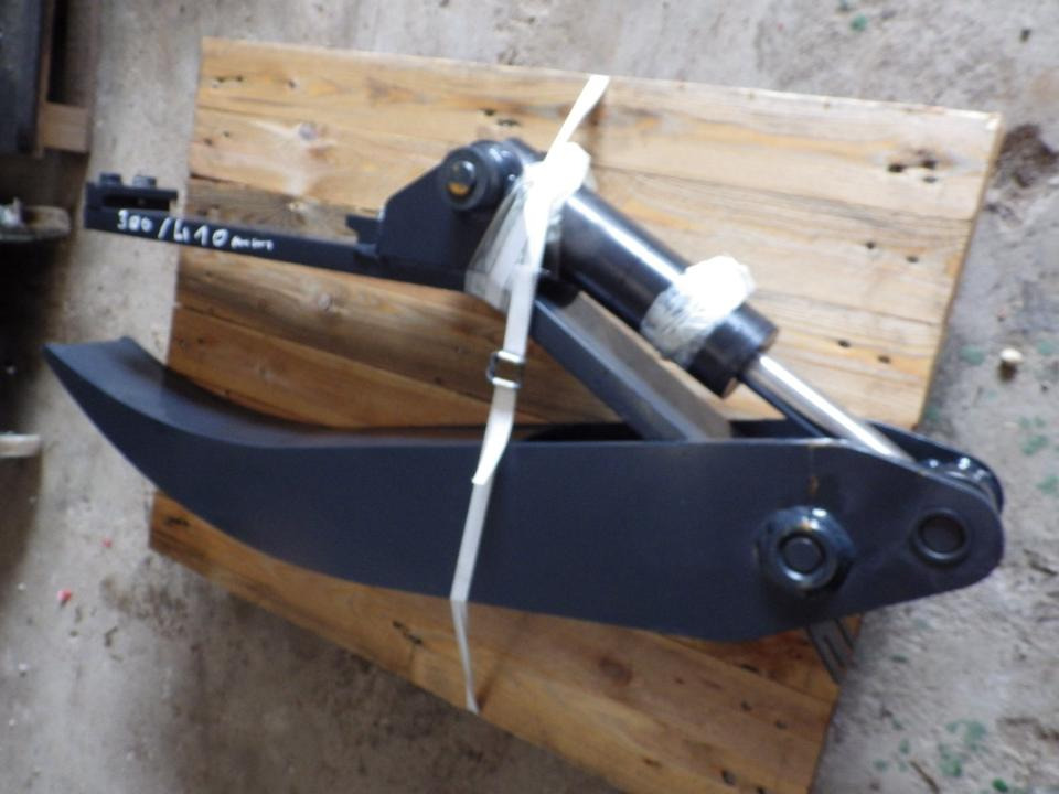 Palettengabel / Poltergabel hydr. Niederhalter (1100,00 netto) - Gabel: das Bild 2 Palettengabel / Poltergabel hydr. Niederhalter (1100,00 netto) - Gabel: das Bild 2