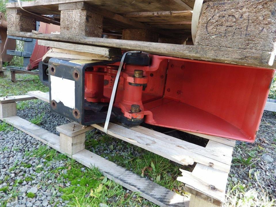 Palfinger / Kinshofer PZG 150 LKW-Kran-Greifer unbenutzt - Zweischalengreifer für Baumaschine: das Bild 1 Palfinger / Kinshofer PZG 150 LKW-Kran-Greifer unbenutzt - Zweischalengreifer für Baumaschine: das Bild 1