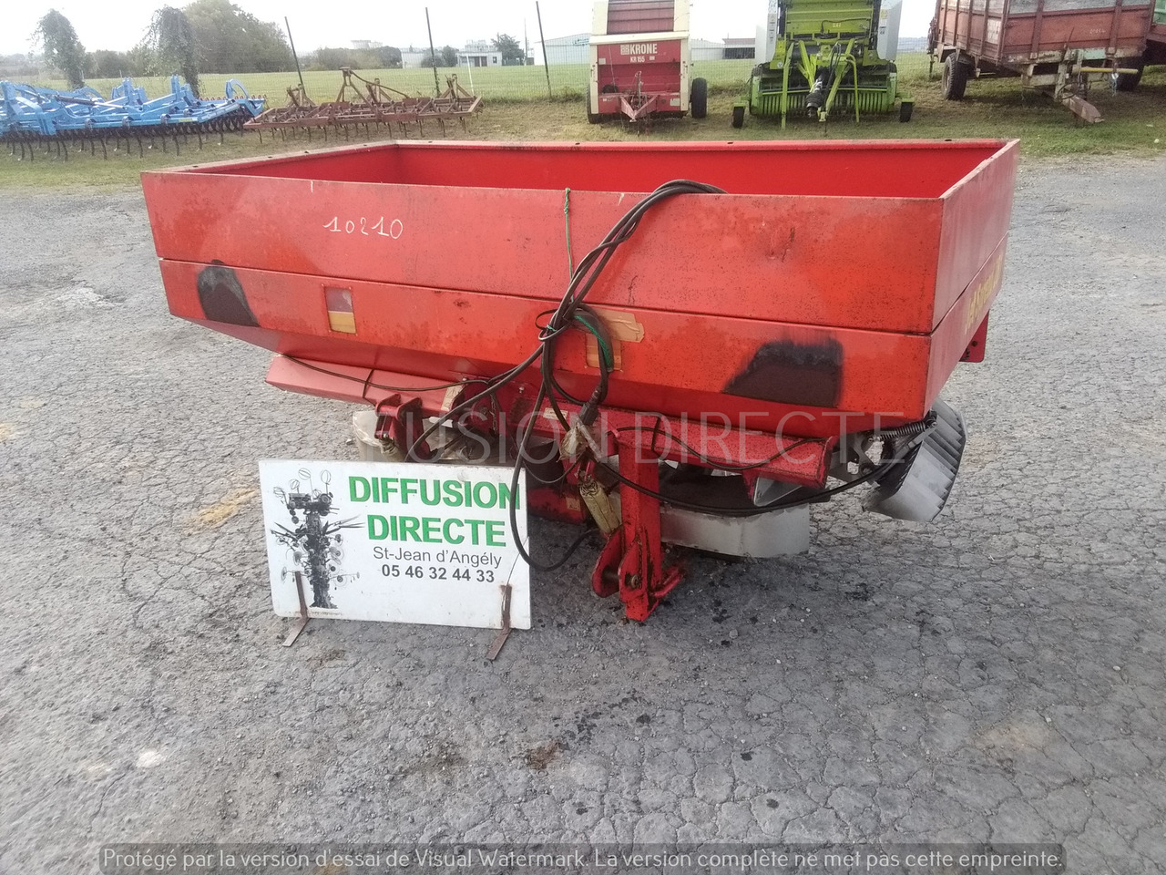 AGRAM DISTRIBUTEUR D'ENGRAIS JET SPREAD 281 - Düngerstreuer: das Bild 1 AGRAM DISTRIBUTEUR D'ENGRAIS JET SPREAD 281 - Düngerstreuer: das Bild 1