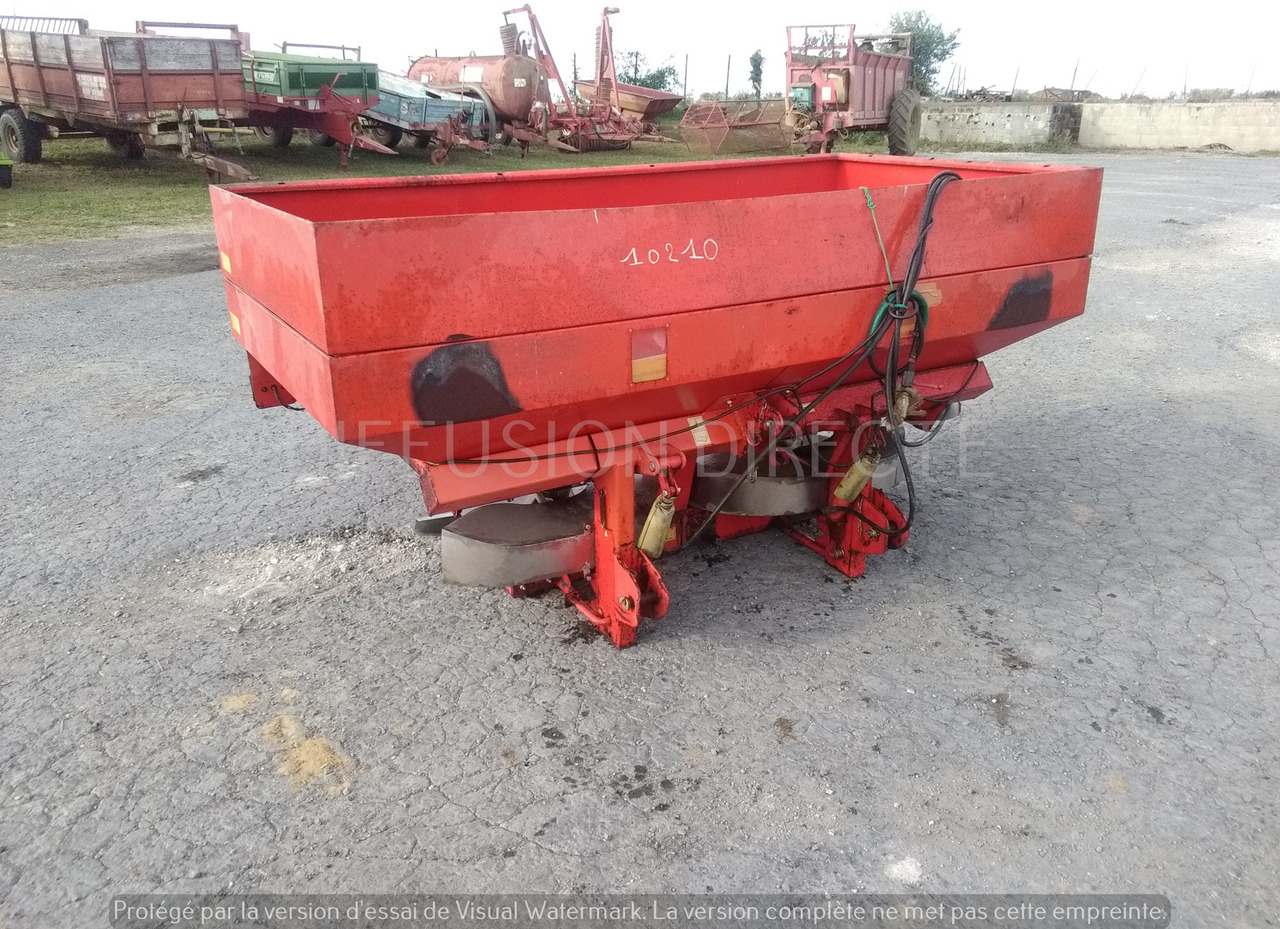 AGRAM DISTRIBUTEUR D'ENGRAIS JET SPREAD 281 - Düngerstreuer: das Bild 2 AGRAM DISTRIBUTEUR D'ENGRAIS JET SPREAD 281 - Düngerstreuer: das Bild 2