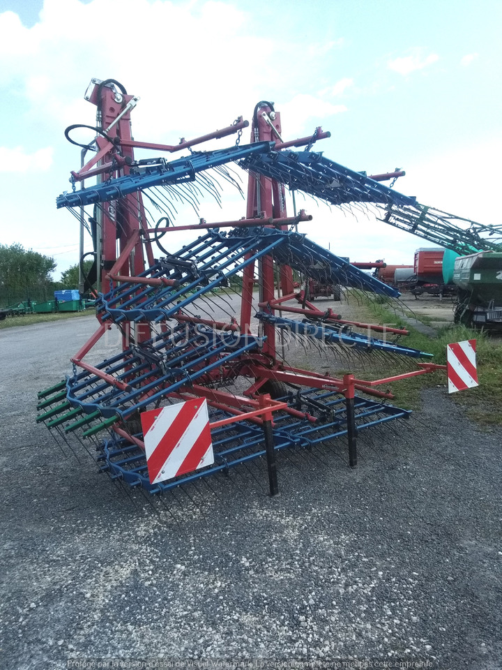 HATZENBICHLER HERSE ETRILLE 12M - Wiesenstriegel: das Bild 4 HATZENBICHLER HERSE ETRILLE 12M - Wiesenstriegel: das Bild 4