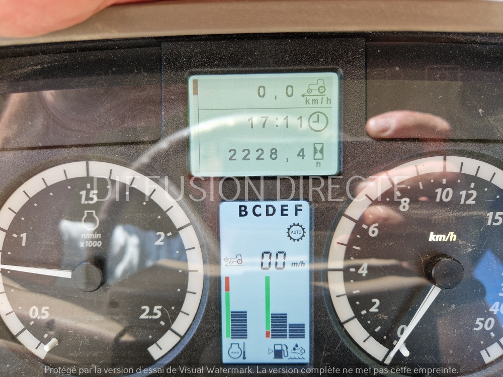 JOHN DEERE TRACTEUR AGRICOLE 6110M - Traktor: das Bild 5 JOHN DEERE TRACTEUR AGRICOLE 6110M - Traktor: das Bild 5