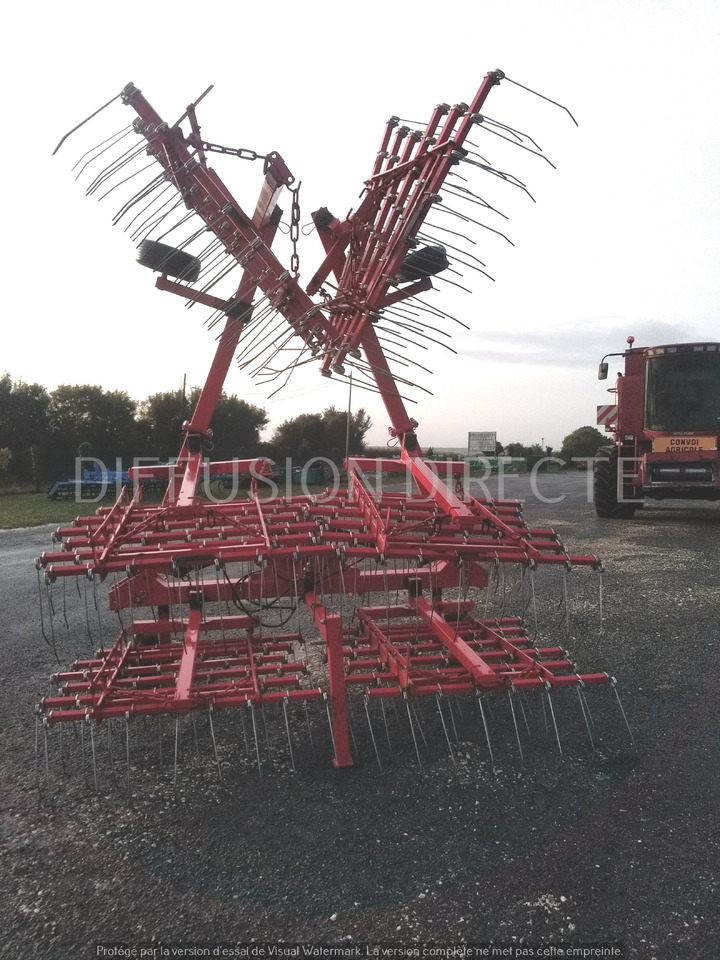 KLIMZA HERSE ETRILLE 9M - Wiesenstriegel: das Bild 4 KLIMZA HERSE ETRILLE 9M - Wiesenstriegel: das Bild 4