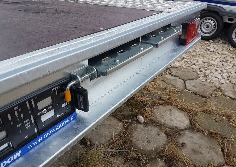 Niewiadów NM MARS 4,5x2,1m 2.7T R14C z sklejka - Autotransporter Anhänger: das Bild 3 Niewiadów NM MARS 4,5x2,1m 2.7T R14C z sklejka - Autotransporter Anhänger: das Bild 3