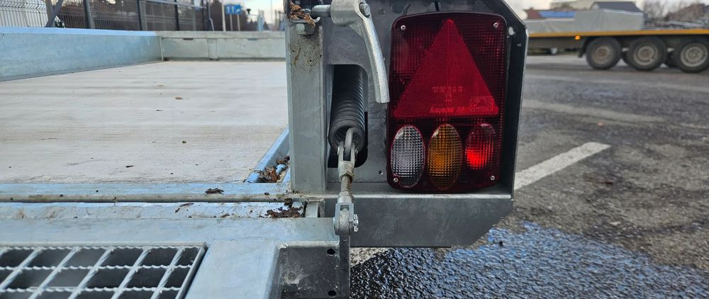 TEMARED HENRA BUILDER 4017 - Baumaschinenanhänger: das Bild 5 TEMARED HENRA BUILDER 4017 - Baumaschinenanhänger: das Bild 5