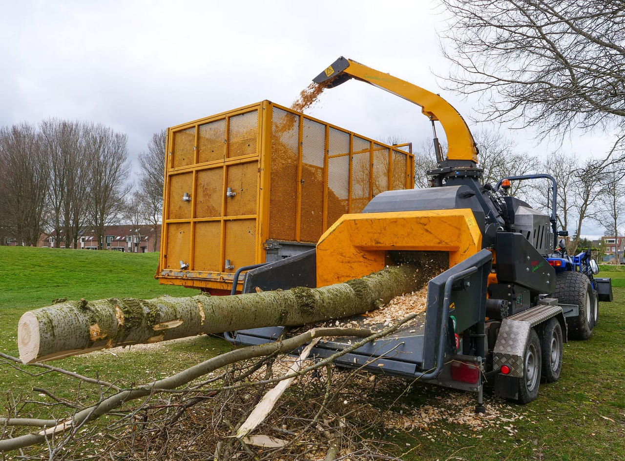 Forsttechnik, Anhänger UFKES Greentec Jaguar 40-80 3.5T: das Bild 18