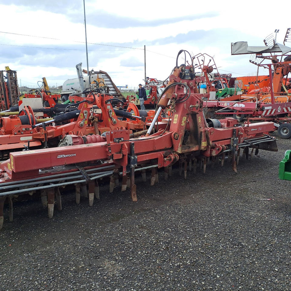 ERPICE ROTANTE DUPLO T500 - Kreiselegge: das Bild 1 ERPICE ROTANTE DUPLO T500 - Kreiselegge: das Bild 1