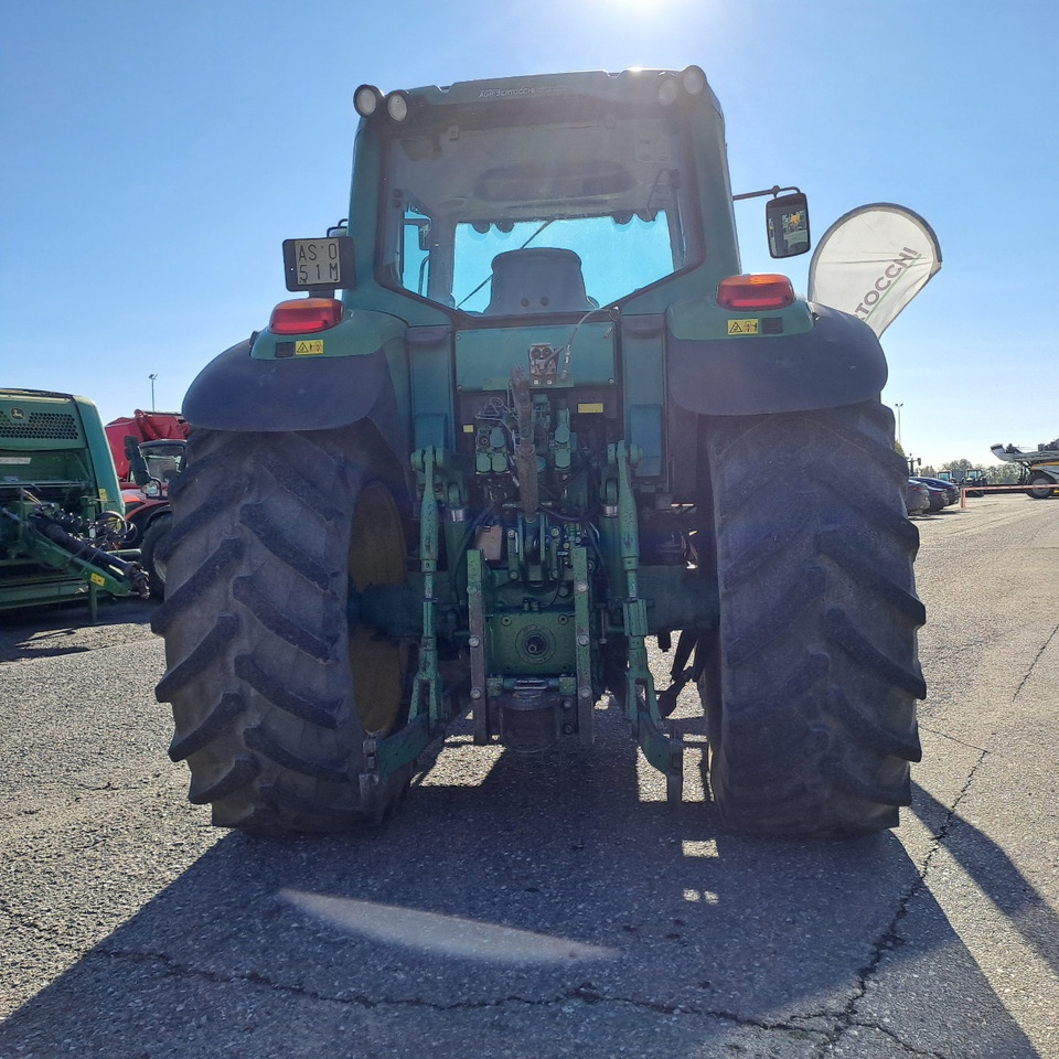 JOHN DEERE 6820 - Traktor: das Bild 4 JOHN DEERE 6820 - Traktor: das Bild 4