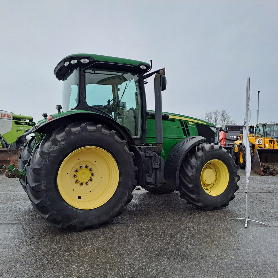 JOHN DEERE 7230R - Traktor: das Bild 2 JOHN DEERE 7230R - Traktor: das Bild 2