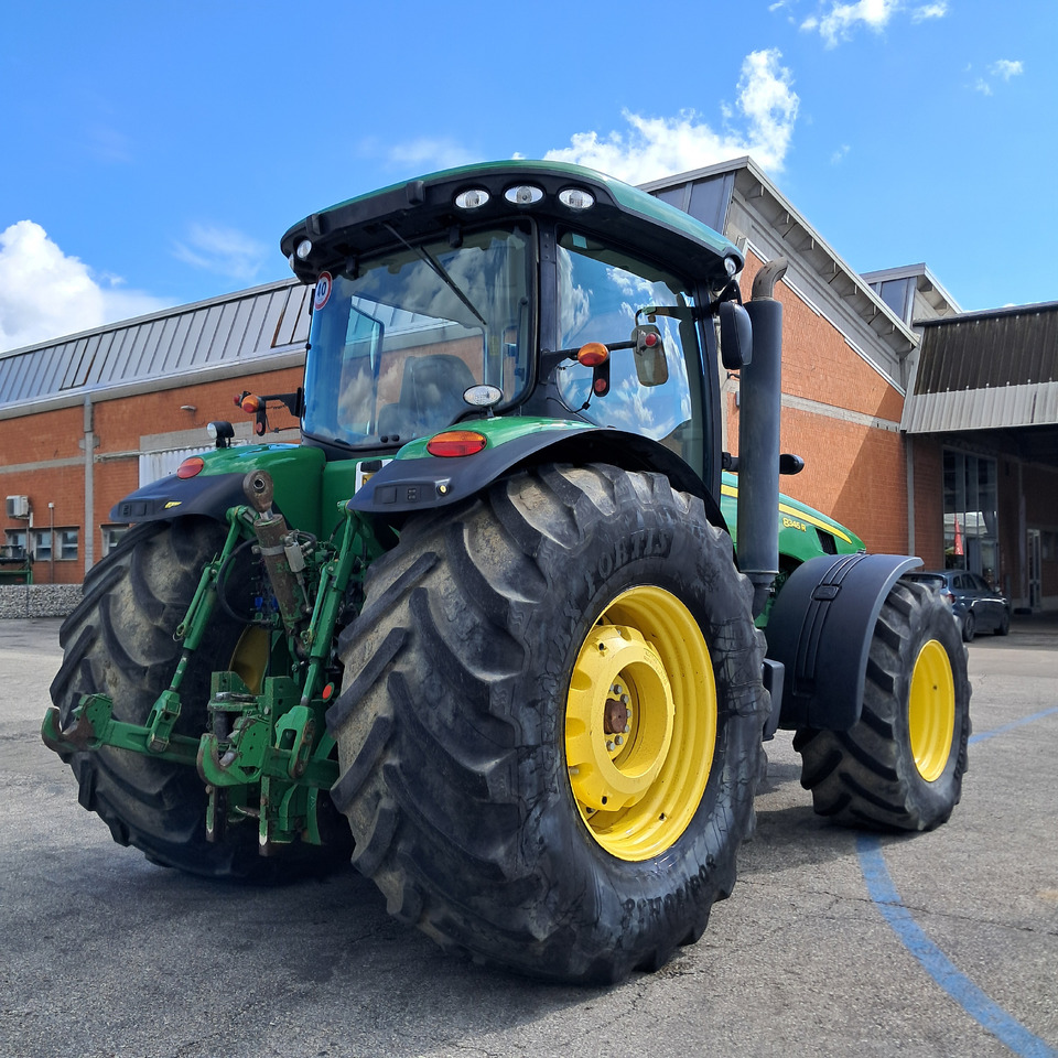 JOHN DEERE 8345 R - Traktor: das Bild 5 JOHN DEERE 8345 R - Traktor: das Bild 5
