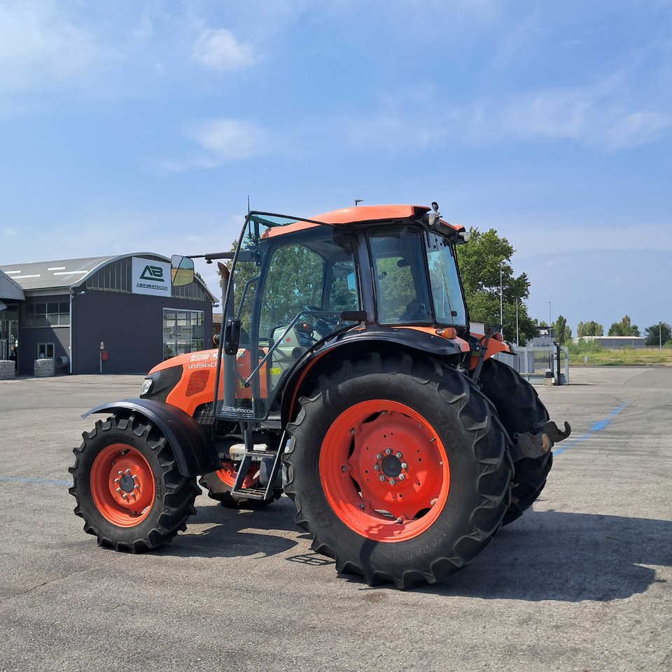 KUBOTA M9960 - Traktor: das Bild 3 KUBOTA M9960 - Traktor: das Bild 3