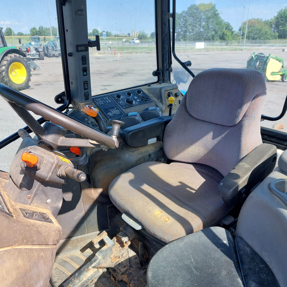 NEW HOLLAND TM 190 - Traktor: das Bild 2 NEW HOLLAND TM 190 - Traktor: das Bild 2
