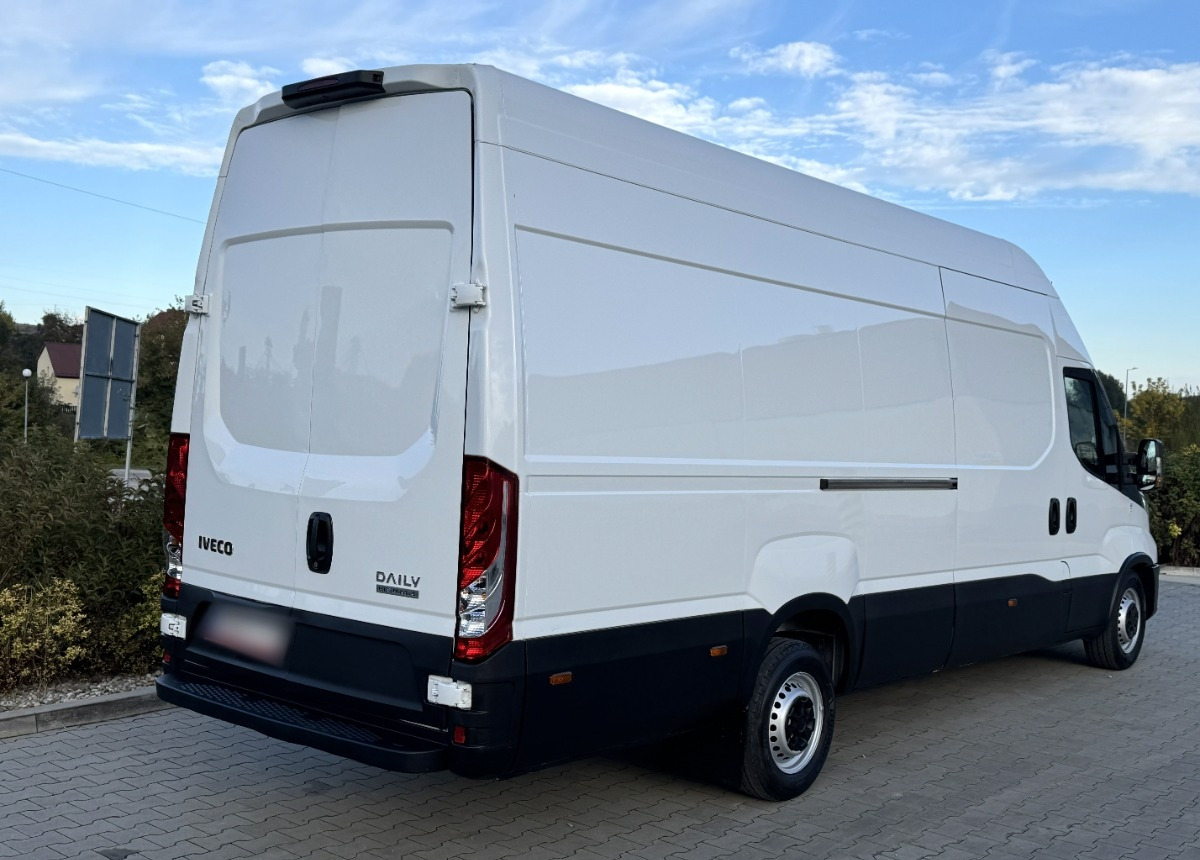 Iveco Daily L4H3 3.0 180KM Hi-matic LED KAMERA Bezwypadkowy Salon PL FV23 - Kastenwagen: das Bild 4 Iveco Daily L4H3 3.0 180KM Hi-matic LED KAMERA Bezwypadkowy Salon PL FV23 - Kastenwagen: das Bild 4