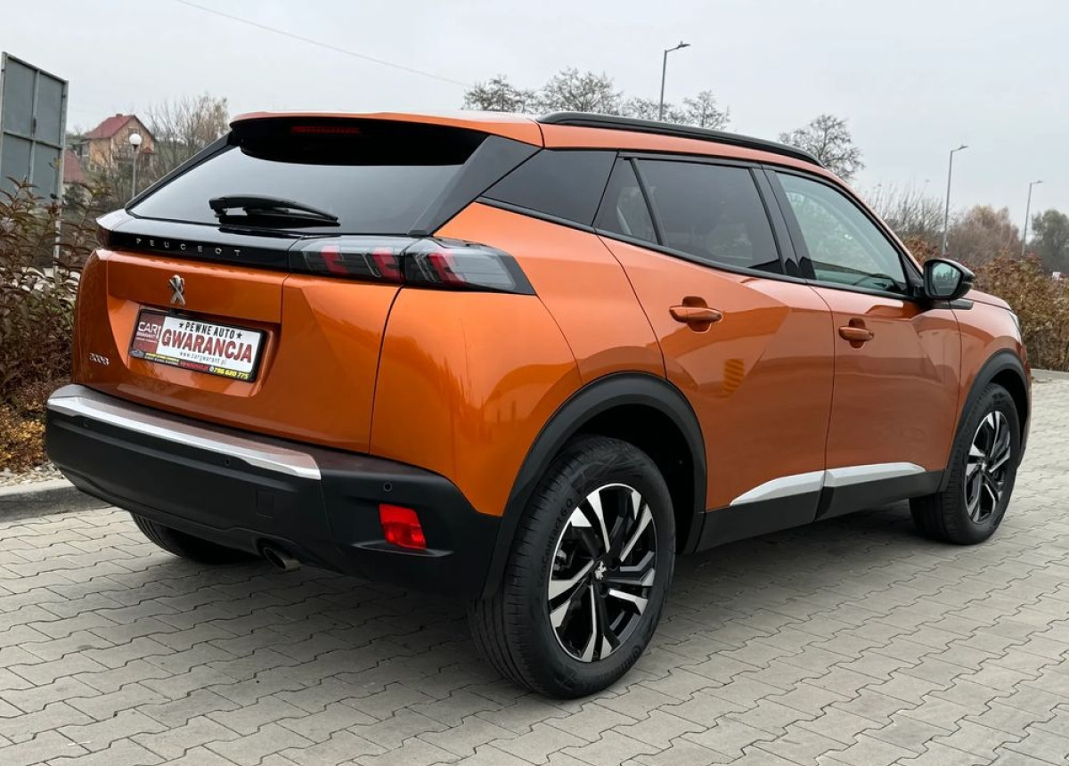 SUV/ Geländewagen Peugeot 2008 Peugeot 1.2 benz 100 km Allure 6tys przebieg fabrycznie nowy: das Bild 17