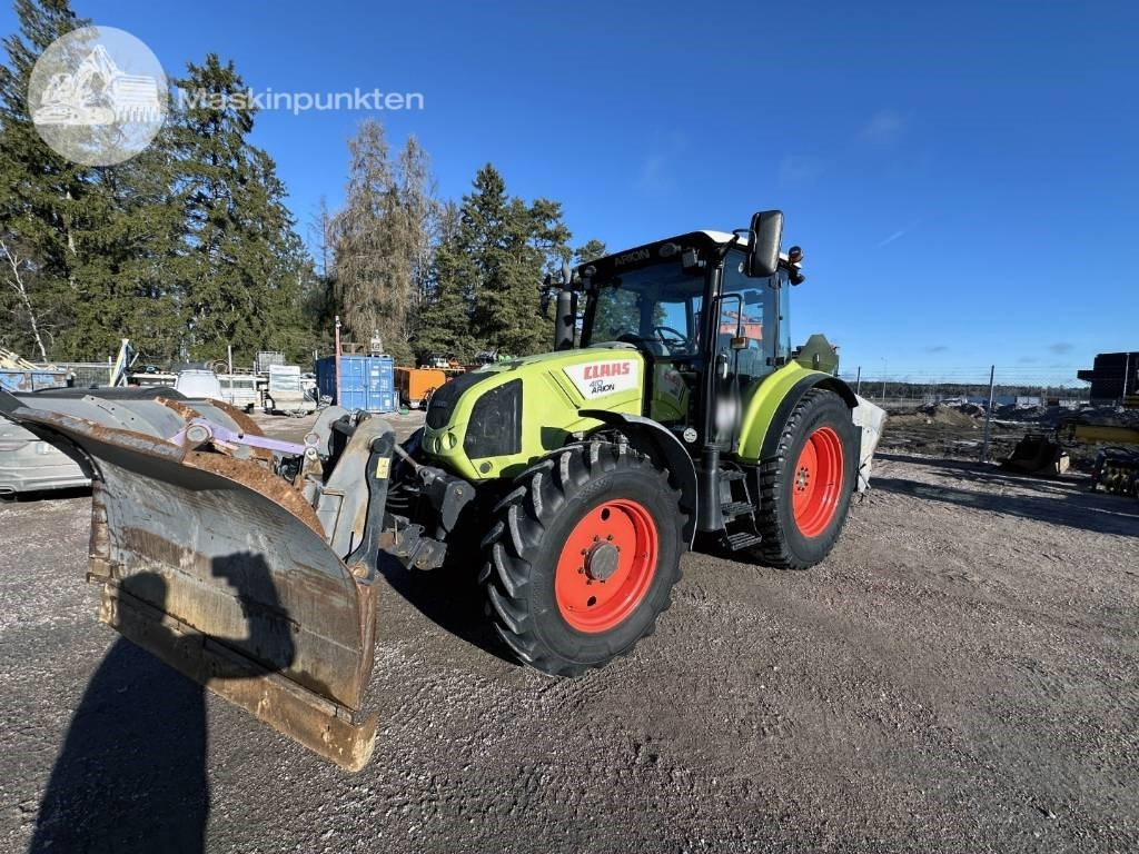 Claas Arion 410 - Traktor: das Bild 1 Claas Arion 410 - Traktor: das Bild 1