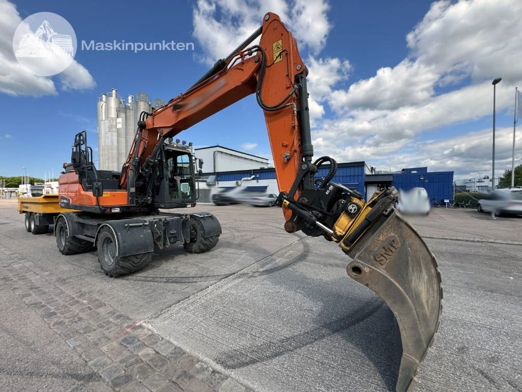Doosan DX 160 W - Mobilbagger: das Bild 5 Doosan DX 160 W - Mobilbagger: das Bild 5