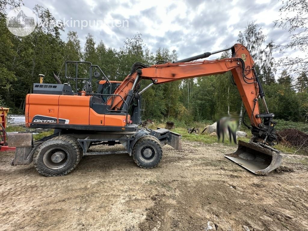 Doosan DX 170 W - Mobilbagger: das Bild 4 Doosan DX 170 W - Mobilbagger: das Bild 4