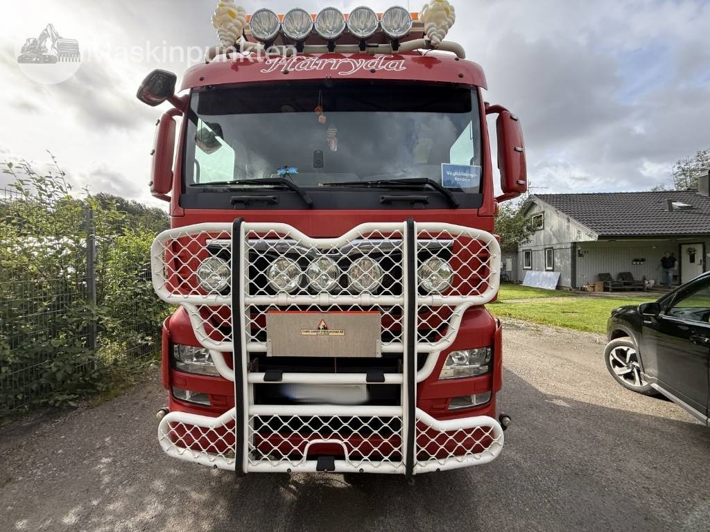 MAN TGX 35.500 EKIPAGE - Abrollkipper: das Bild 4 MAN TGX 35.500 EKIPAGE - Abrollkipper: das Bild 4