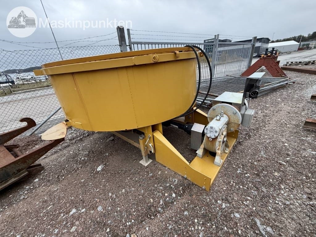 Mammut TM 200 Betongblandare - Betonmischer: das Bild 3 Mammut TM 200 Betongblandare - Betonmischer: das Bild 3