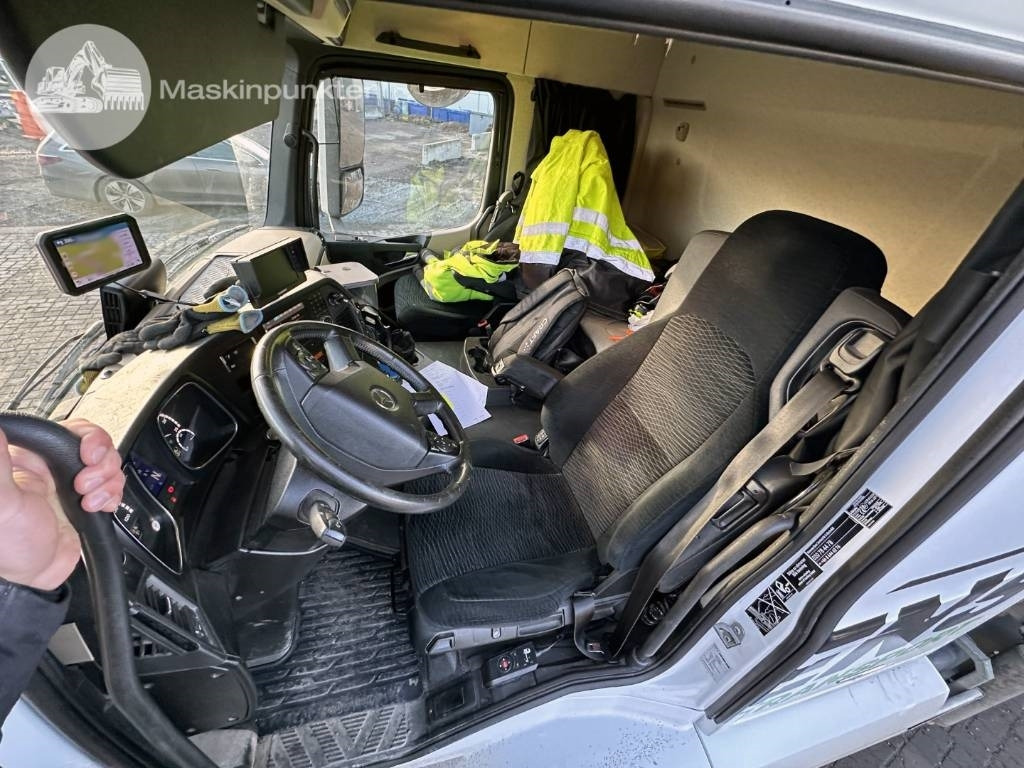 Autokran Mercedes-Benz 2543: das Bild 40