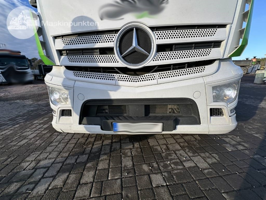 Autokran Mercedes-Benz 2543: das Bild 21