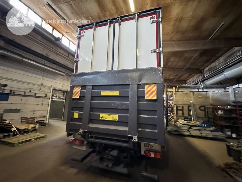 Mercedes-Benz Actros 2545 - Koffer LKW: das Bild 5 Mercedes-Benz Actros 2545 - Koffer LKW: das Bild 5