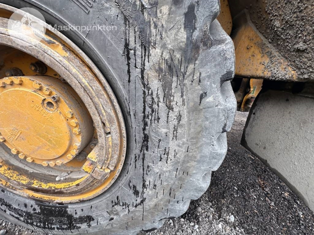 Knickgelenkter Dumper Moxy MT 25: das Bild 17
