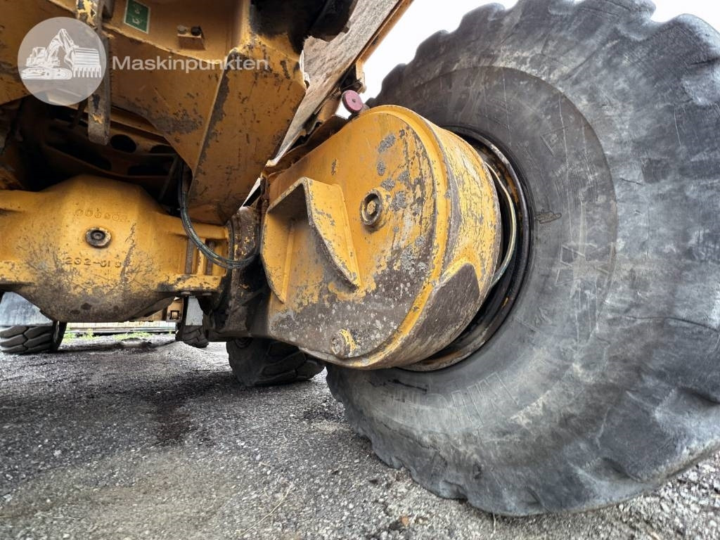 Knickgelenkter Dumper Moxy MT 25: das Bild 26