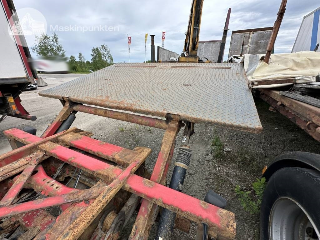 Containerwagen/ Wechselfahrgestell LKW Scania R 124 LB: das Bild 32