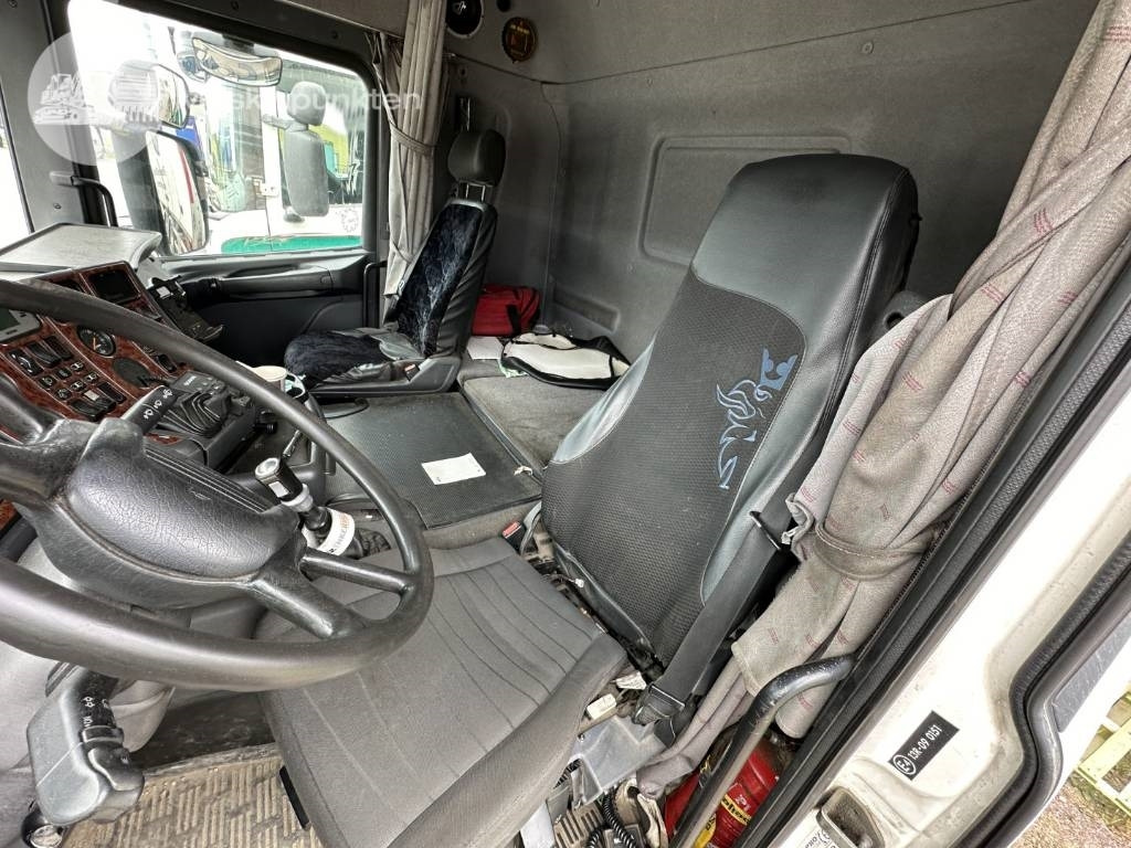 Containerwagen/ Wechselfahrgestell LKW Scania R 124 LB: das Bild 39