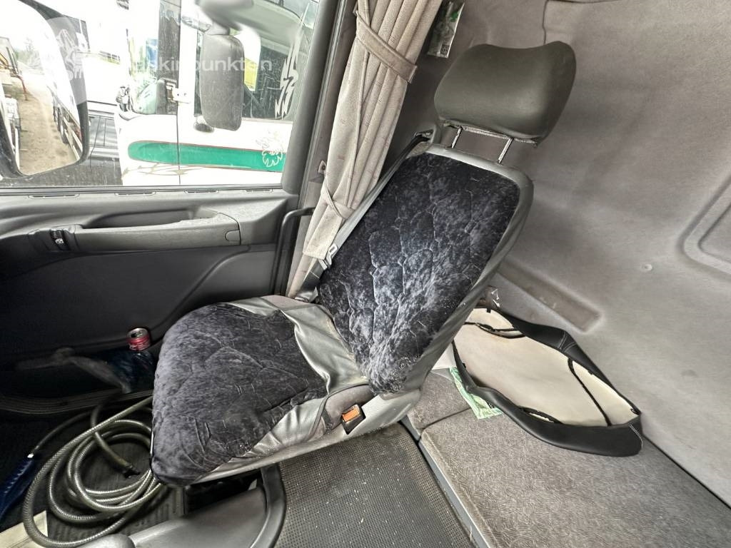 Containerwagen/ Wechselfahrgestell LKW Scania R 124 LB: das Bild 50