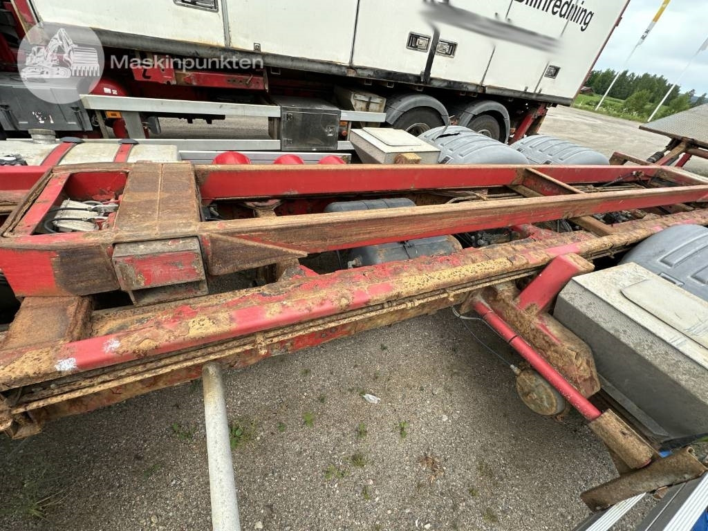 Containerwagen/ Wechselfahrgestell LKW Scania R 124 LB: das Bild 28
