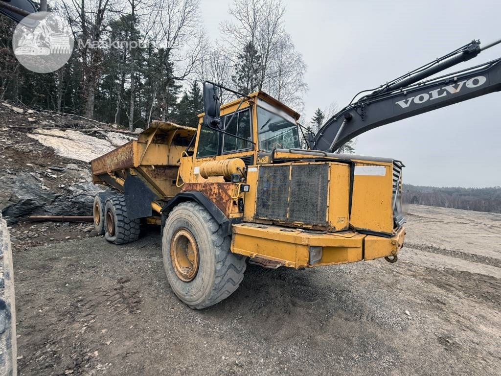 Volvo A 25 C - Knickgelenkter Dumper: das Bild 2 Volvo A 25 C - Knickgelenkter Dumper: das Bild 2